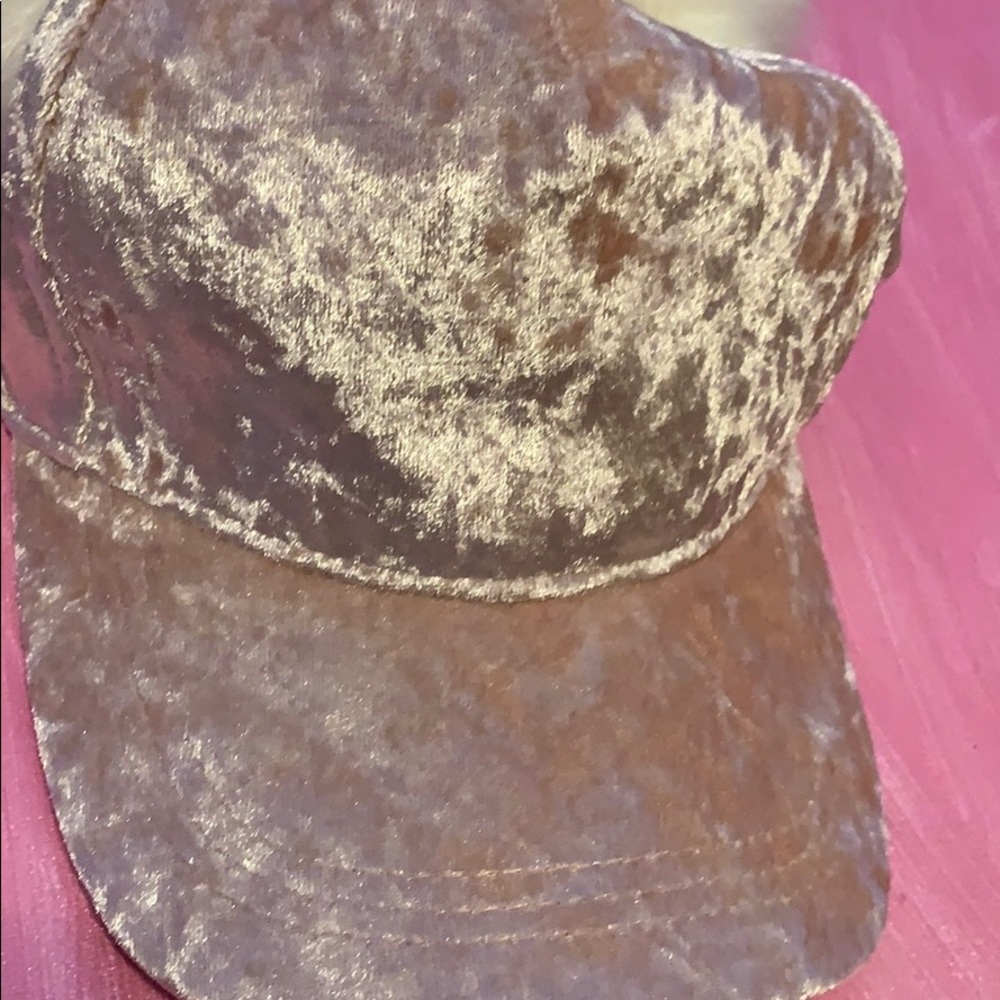 Hat - Picture 2 of 5